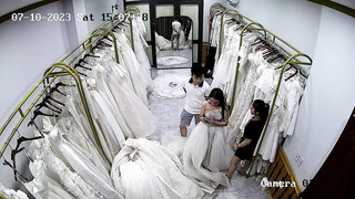 【破解摄像头】婚纱摄影店 多位新娘试婚纱[某房原版]（上） (2)