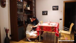 淫荡留学生『猫咪女神』与外国男友的激情性爱生活系列-难忘的新年晚餐