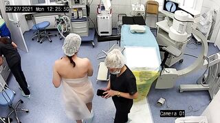 医院摄像头黑客破解偸拍妇科诊室几位妹子做人流手术镜头正对私密处全是无毛嫩逼真顶